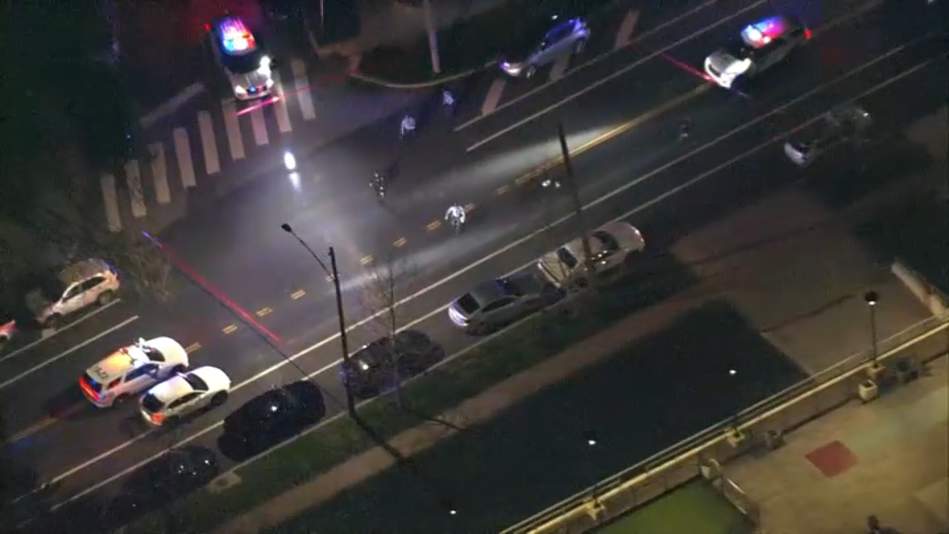 Shootings in Philadelphia leave 2 men dead, 2 teens, man hurt NBC10