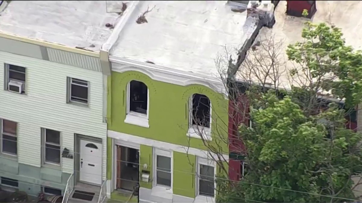 A man is dead after a rowhome fire in North Philadelphia – NBC10 ...