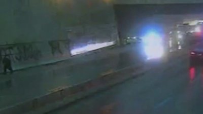 Crash closes stretch of I-676 in Philadelphia