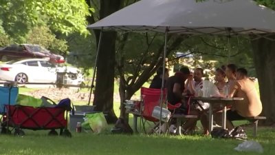 Hundreds get out of the house to enjoy Philadelphia parks this holiday weekend