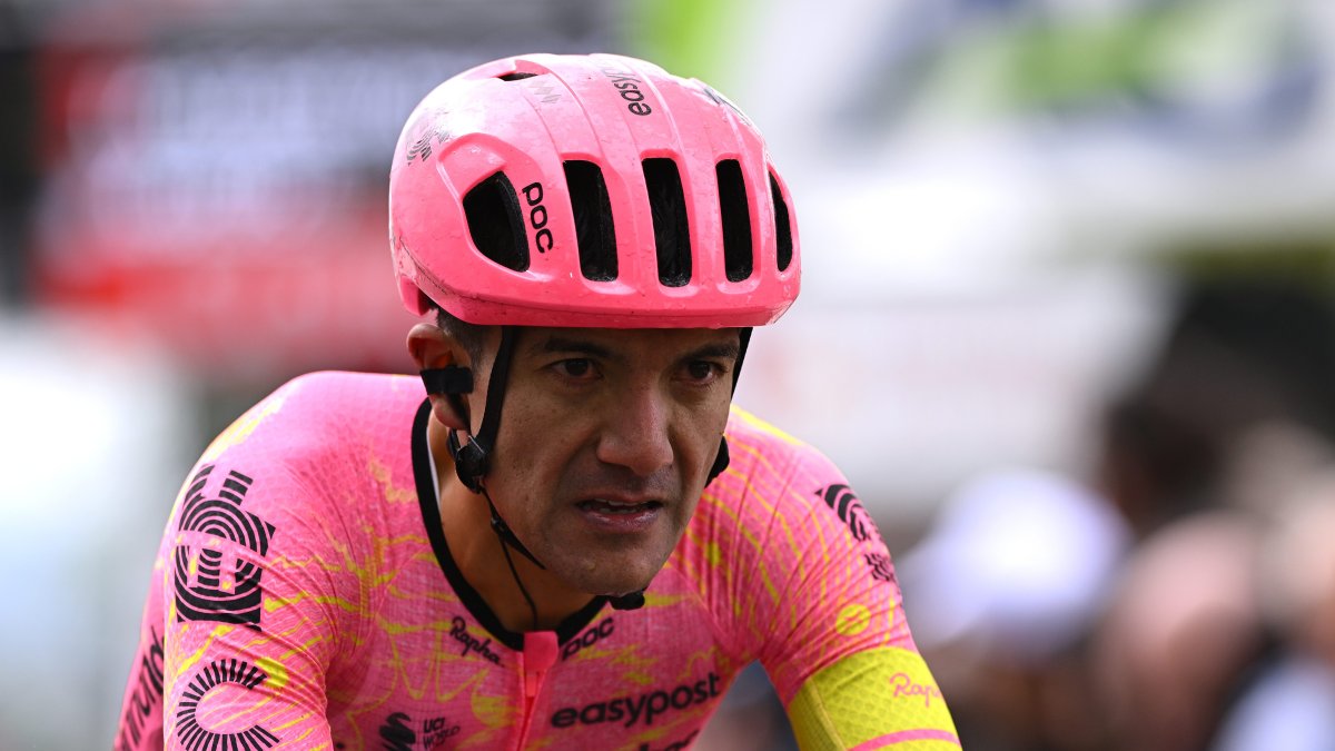Carapaz misses out on Ecuador’s road cycling spot at Paris Games
