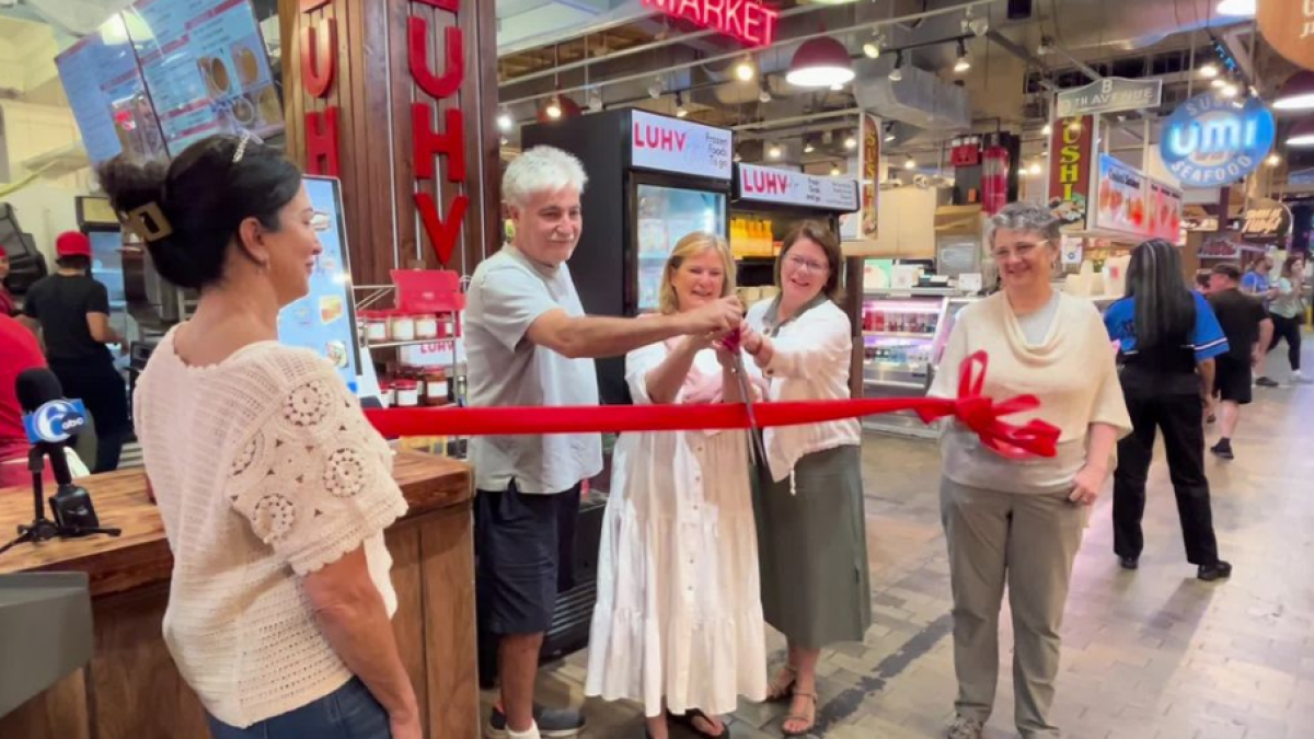 LUHV Vegan Deli unveils expansion inside Reading Terminal Market