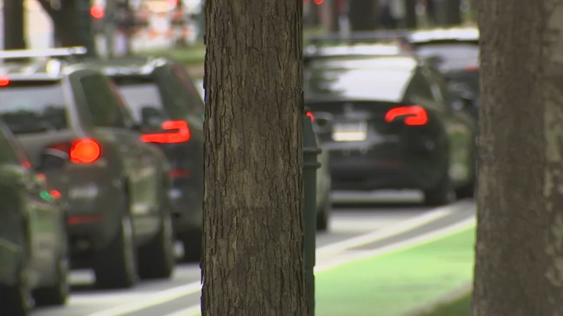 Pa. Gov. Josh Shapiro signs bill banning distracted driving – NBC10 Philadelphia - Vimarsana News