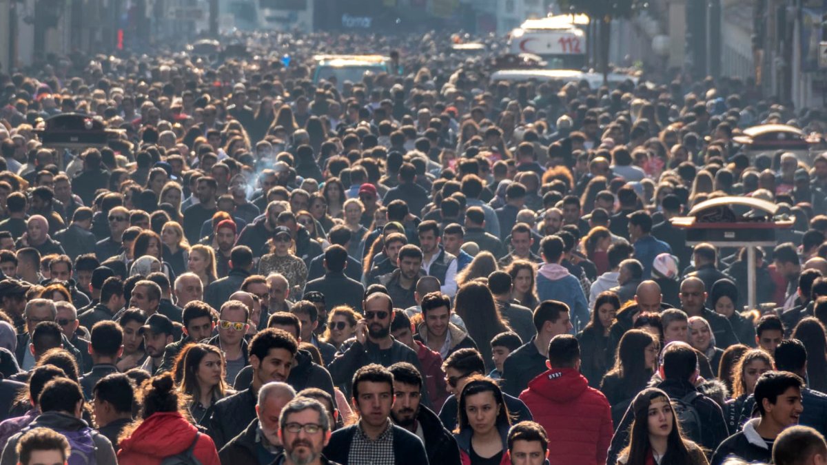 Global population to peak within this century as birth rates fall Global population to peak within this century as birth rates fall