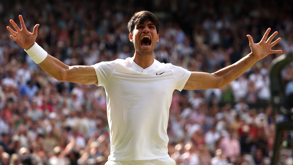 Carlos Alcaraz beats Novak Djokovic for Wimbledon title NBC10