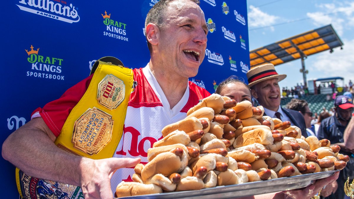 4th of july hot dog eating contest youtube