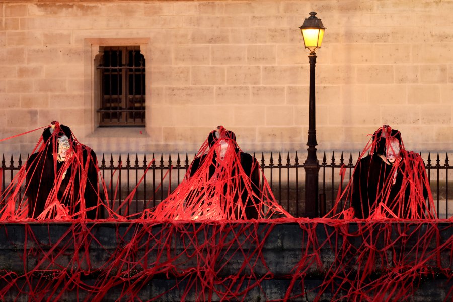 A general view of performance at the Palais de Justice