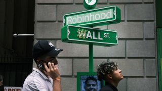 Robinhood says there will be no 24-hour trading on Monday due to issue at third-party venue