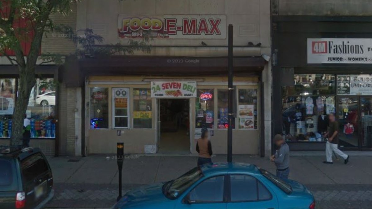 Police say supermarket closed after employee arrested for drug sales – NBC10 Philadelphia