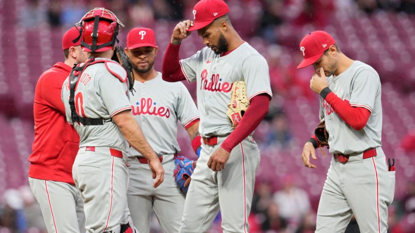 Philadelphia Phillies v Cincinnati Reds