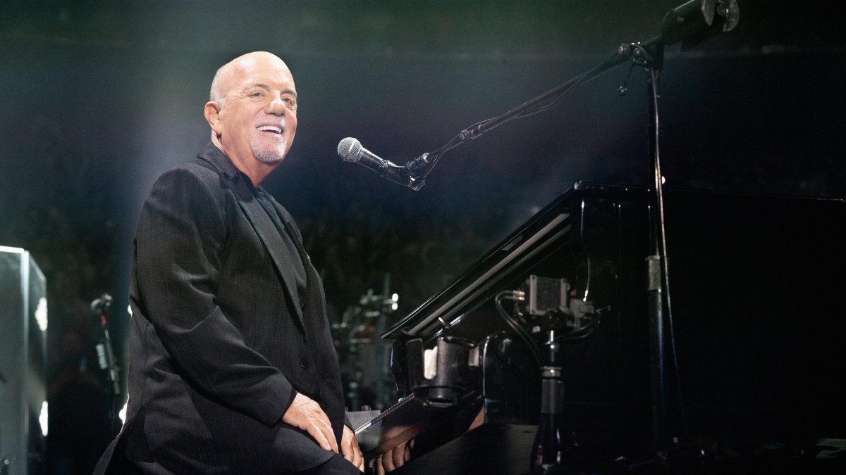 Billy Joel breaks down his ‘Piano Man’ lyrics about ‘real estate novelist’ Paul
