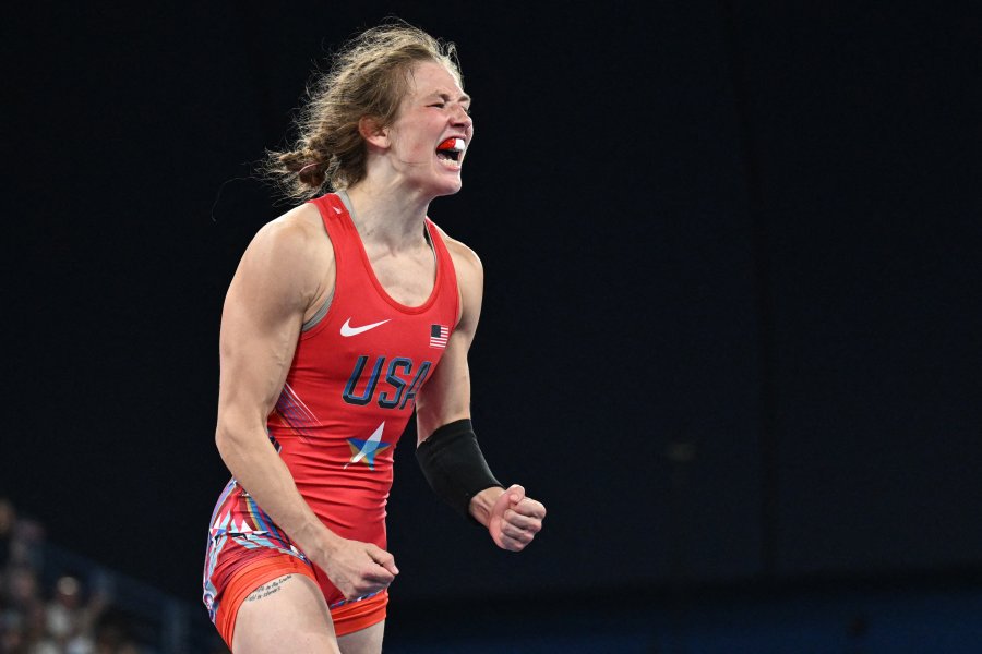 US' Sarah Ann Hildebrandt reacts to her win over Mongolia's Otgonjargal Dolgorjav in their women's freestyle 50kg wrestling semi-final match