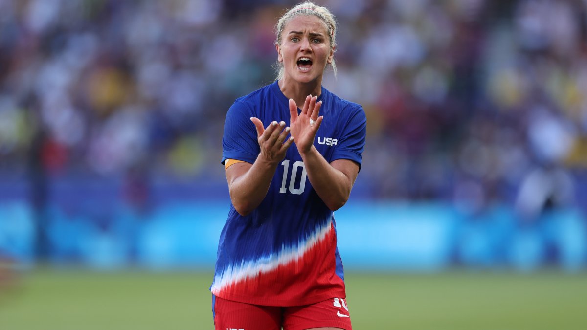 Lindsey Horan on USWNT winning the medal: ‘I wanted this so badly ...