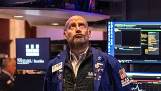 Traders work on the floor of the New York Stock Exchange on September 18, 2024 in New York City.