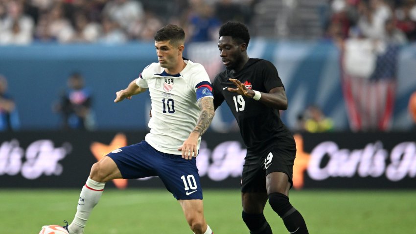 Pulisic, Davies