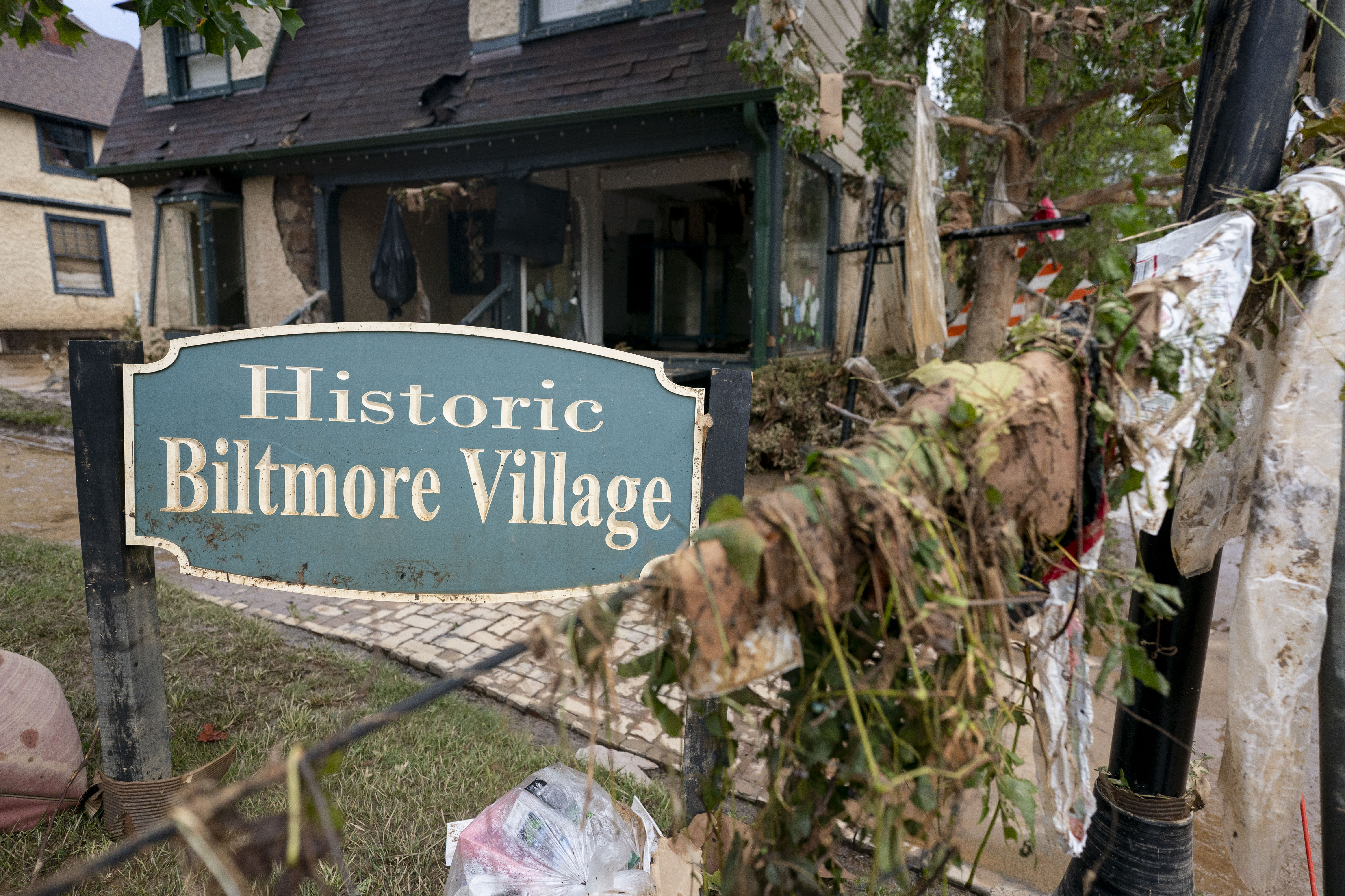 ASHEVILLE, NORTH CAROLINA - SEPTEMBER 28: Damage from flooding in the Biltmore Village in the aftermath of Hurricane Helene on September 28, 2024 in Asheville, North Carolina. Hurricane Helene made landfall Thursday night in Florida's Big Bend with winds up to 140 mph. (Photo by Sean Rayford/Getty Images)