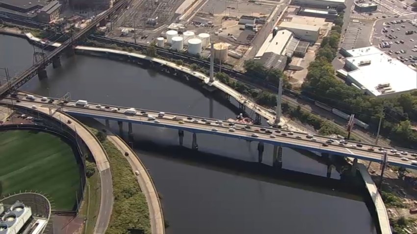 Bridge of Interstate 76 over Philadelphia's Schuylkill River.