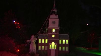 Get in the swing of Halloween fun with Spooky Mini Golf at Philadelphia square