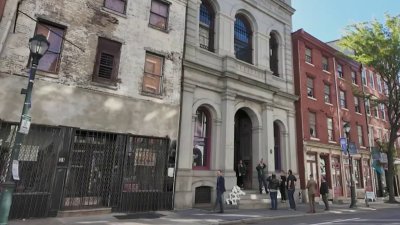 Historic bank in Old City to be transformed into an immersive art experience