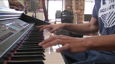 Music program offers music lessons, instruments for students in Kensington