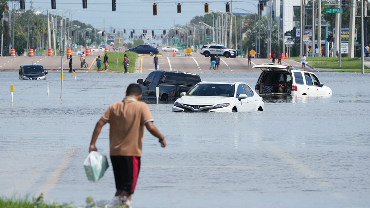 Live Updates Hurricane Milton makes landfall in Florida NBC10