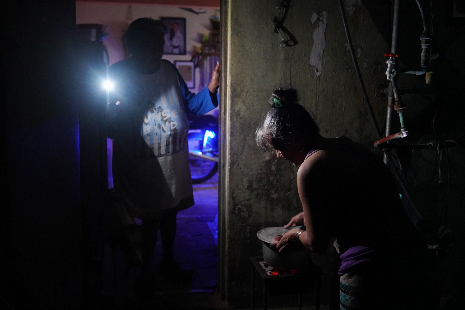 TOPSHOT-CUBA-ENERGY-ECONOMY-BLACKOUT-DAILY LIFE