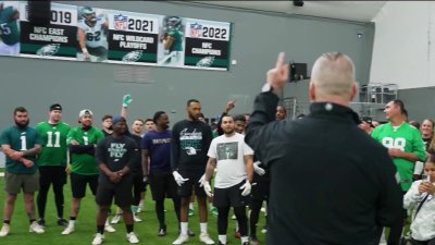 ‘Salute to Service Game' let veterans team up with Eagles