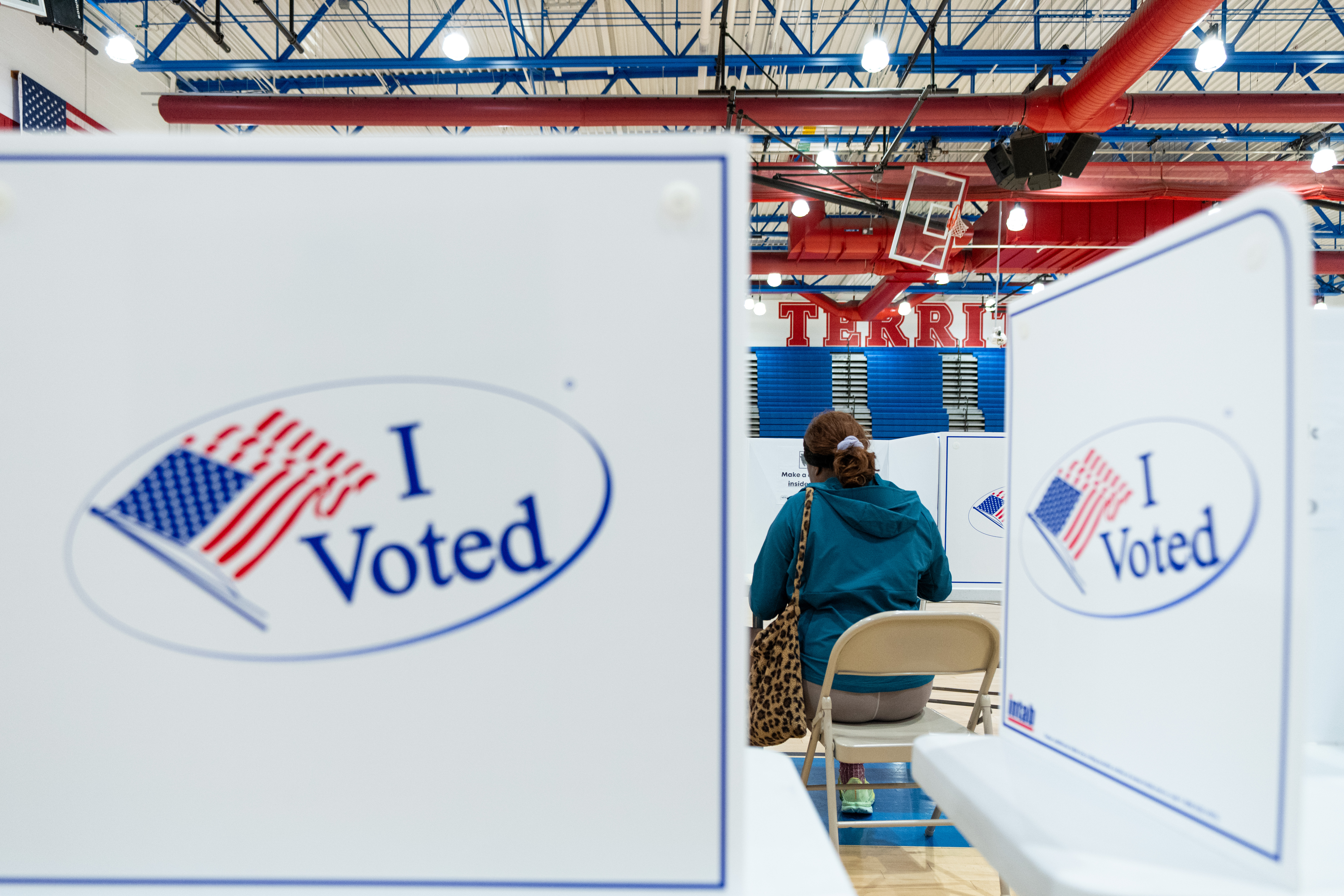 When do polls close on Election Day 2025? Breakdown by state NBC10