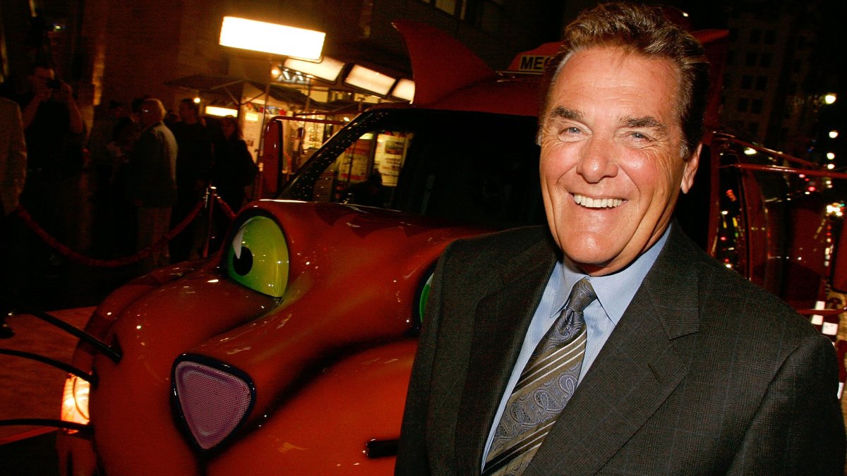 Chuck Woolery, Iconic Game Show Host, Dies at 83