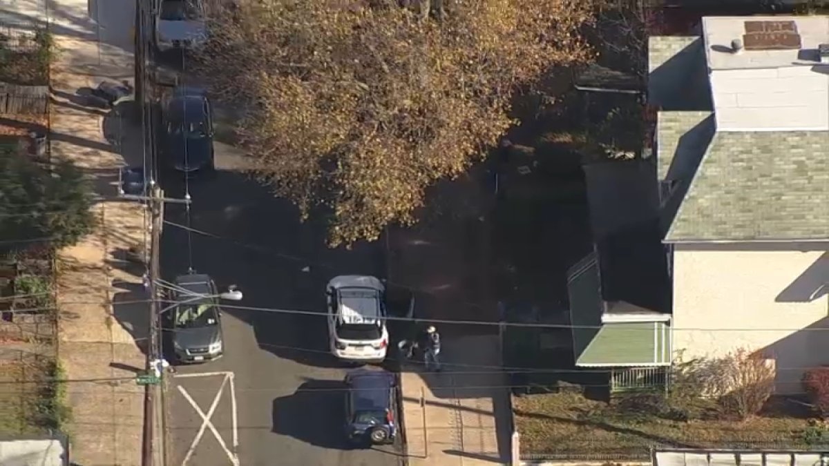 Bloodied woman found dead inside Philadelphia home, police say – NBC10 ...