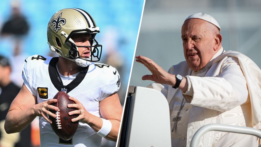 Derek Carr Pope Francis