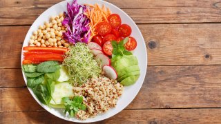 Here’s what’s in a longevity doctor’s colorful, nutrient-dense salad: It’s ‘a vibrant blend’ that keeps you healthy and feeling good