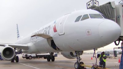 What's it like on the tarmac at PHL Airport on big holiday getaway day?