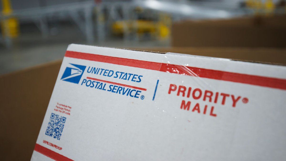 What is ‘smishing’? USPS warning about text message scam – NBC10 ...