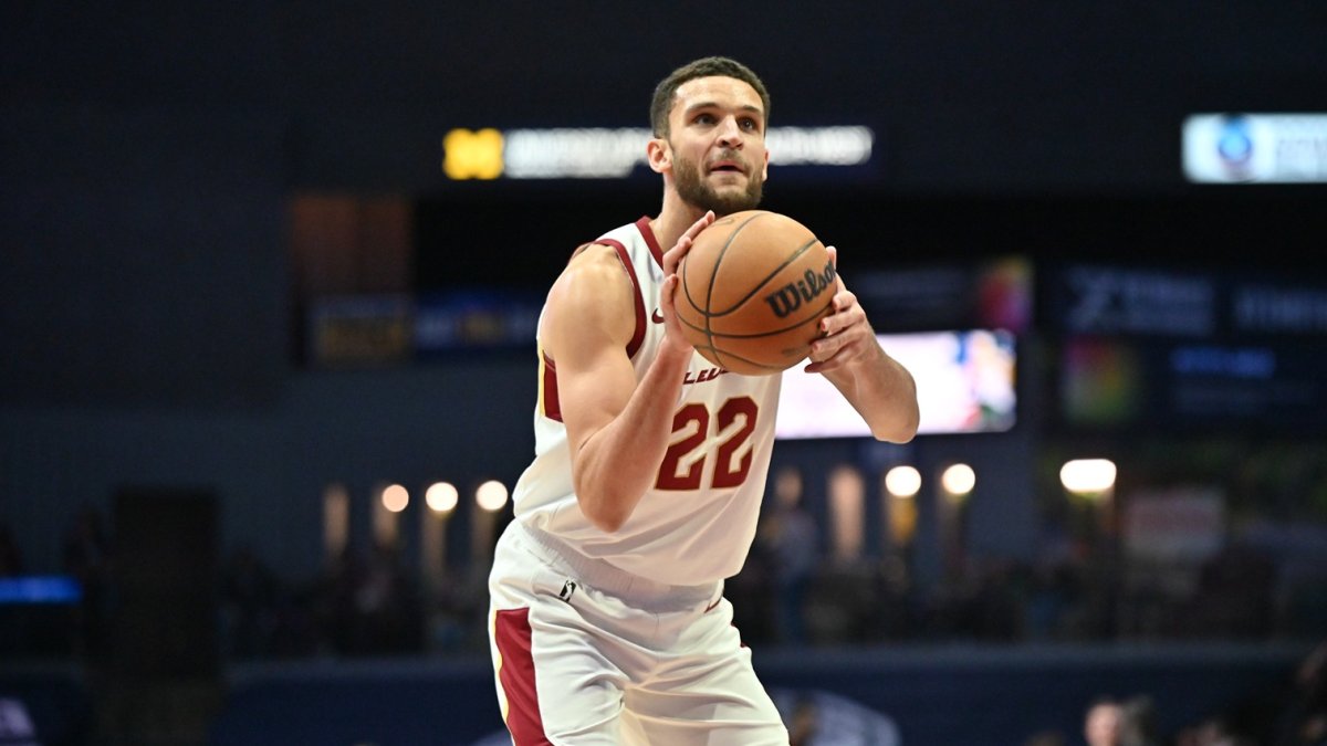 76ers Sign Pete Nance to Two-Way Deal