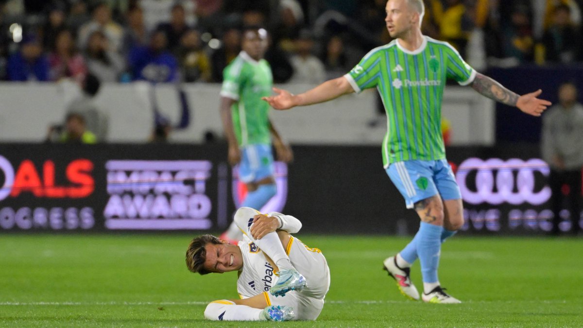 LA Galaxy’s Riqui Puig suffers torn ACL, will miss MLS Cup 2024 NBC10