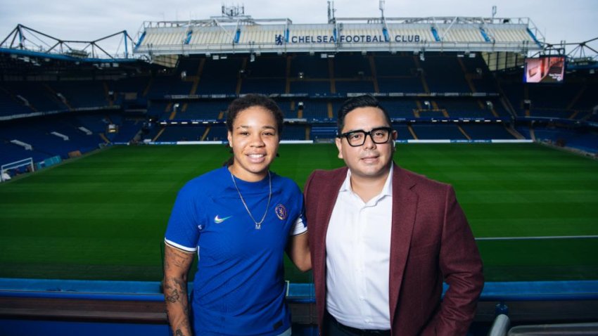 Por qué este hispano creó una agencia dedicada al fútbol femenino