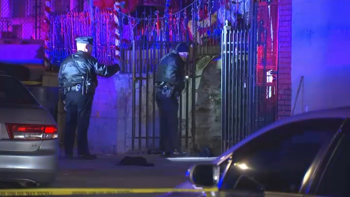 Man killed, 4 injured in Feltonville multiple shooting – NBC10 Philadelphia