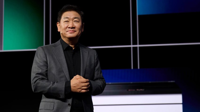 Han Jong-Hee, chief executive officer and vice chairman of Samsung Electronics Co., during the 2025 CES event in Las Vegas, Nevada, US, on Monday, Jan. 6, 2025.  