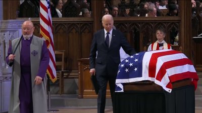 Rare moment of unity during former President Carter's funeral