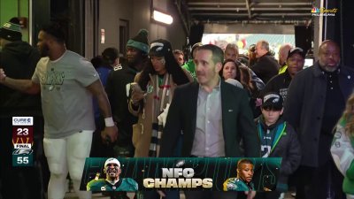 Eagles PostGame Live crew gives Howie Roseman his flowers after 3rd Super Bowl berth