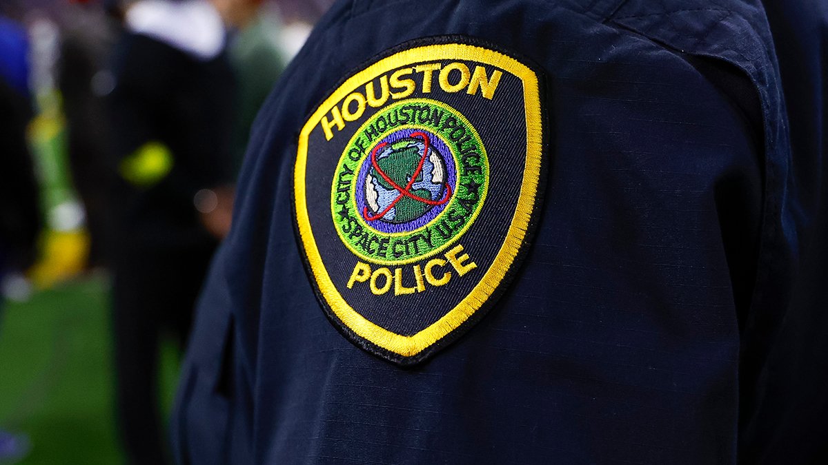 ‘Drug-addicted rats’ infesting Houston police evidence room – NBC10 ...