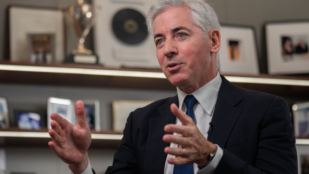 Ackman raises bid for Howard Hughes Holdings, seeks 48% stake