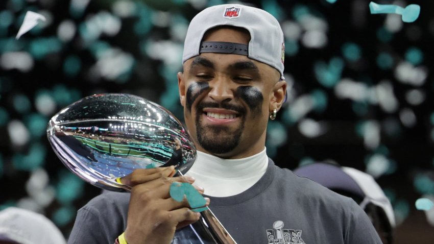Football – NFL – Super Bowl LIX – Philadelphia Eagles v Kansas City Chiefs – Caesars Superdome, New Orleans, Louisiana, United States – February 9, 2025 Philadelphia Eagles’ Jalen Hurts celebrates with the Vince Lombardi Trophy after winning Super Bowl LIX 