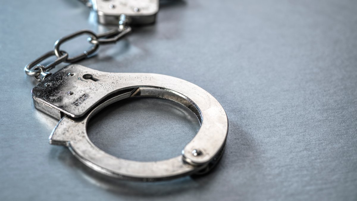 Two men arrested in $25k fraud theft case in Riverside
