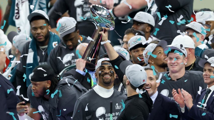 NEW ORLEANS, LOUISIANA – FEBRUARY 09: Head coach Nick Sirianni of the Philadelphia Eagles celebrates with the Vince Lombardi Trophy after beating the Kansas City Chiefs 40-22 to win Super Bowl LIX at Caesars Superdome on February 09, 2025 in New Orleans, Louisiana. (Photo by Chris Graythen/Getty Images)