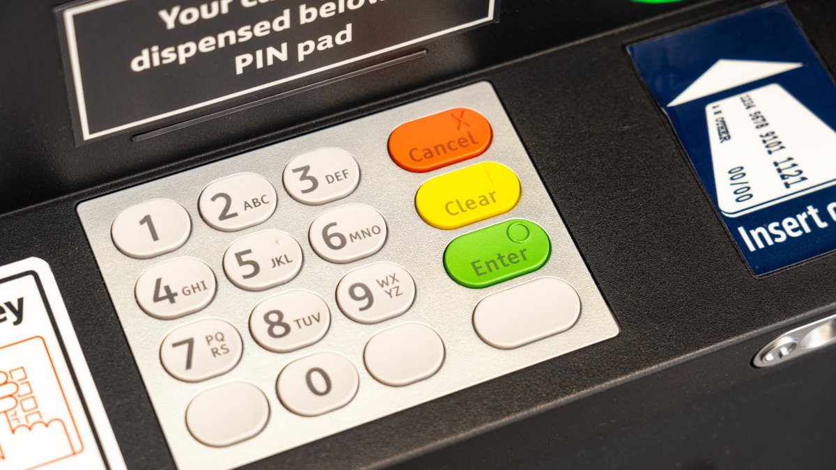 Multiple skimmers found at 7-Elevens in New Jersey, Pennsylvania, Illinois