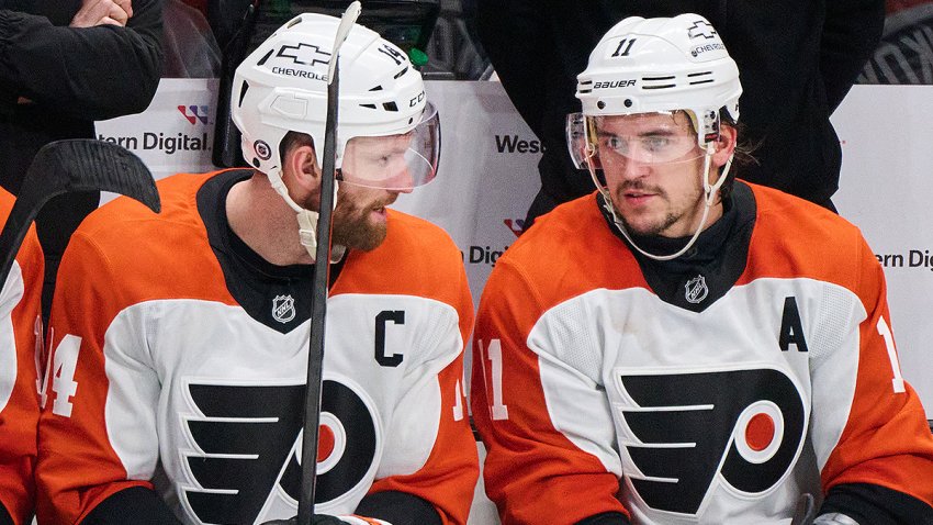 Sean Couturier, Travis Konecny