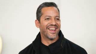 [CNBC] David Blaine says he hasn’t gotten rich from magic because he doesn’t want to: ‘That’s not a goal of mine’