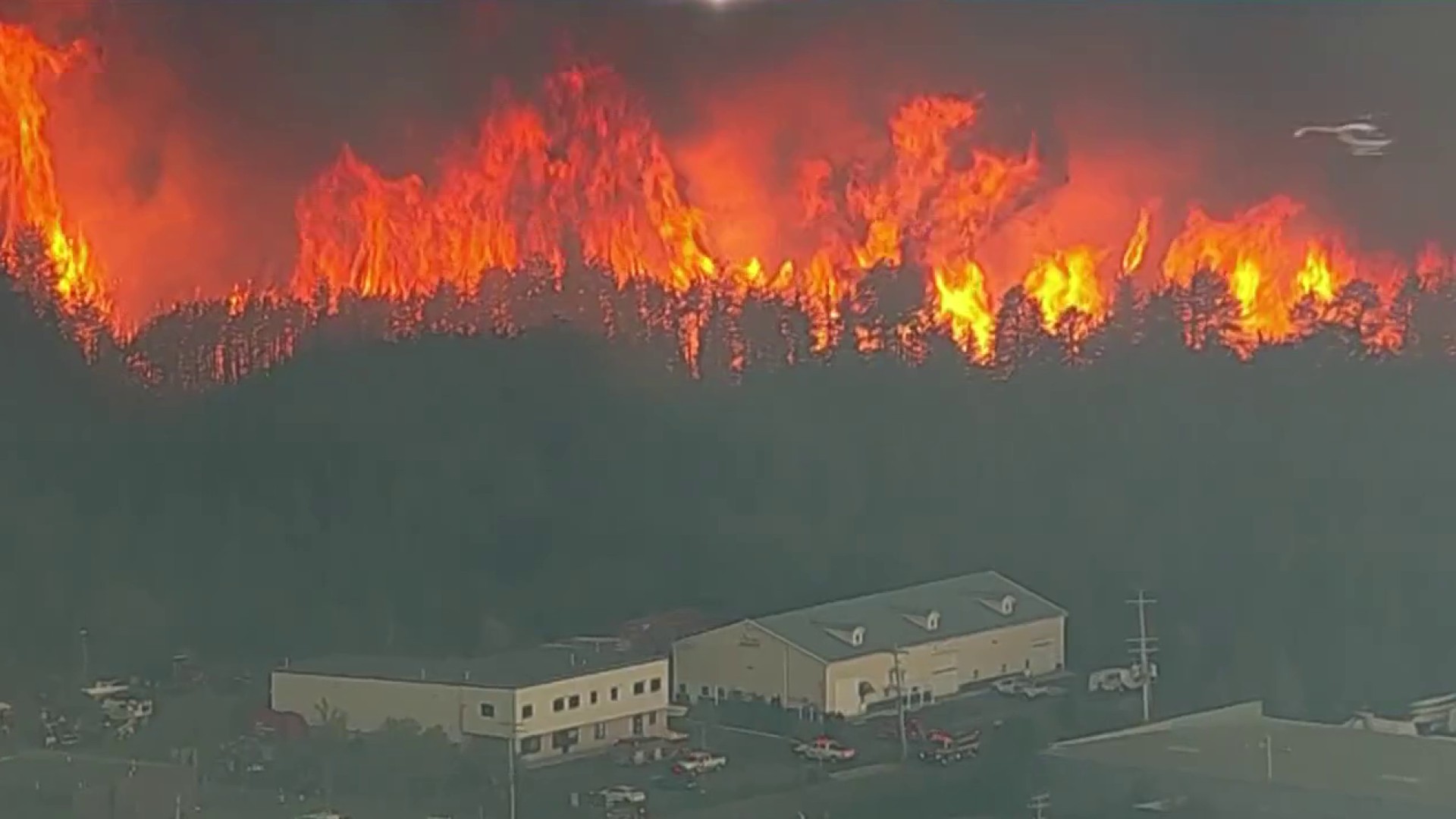 Massive wildfire forces evacuations in Ocean County, NJ, closes